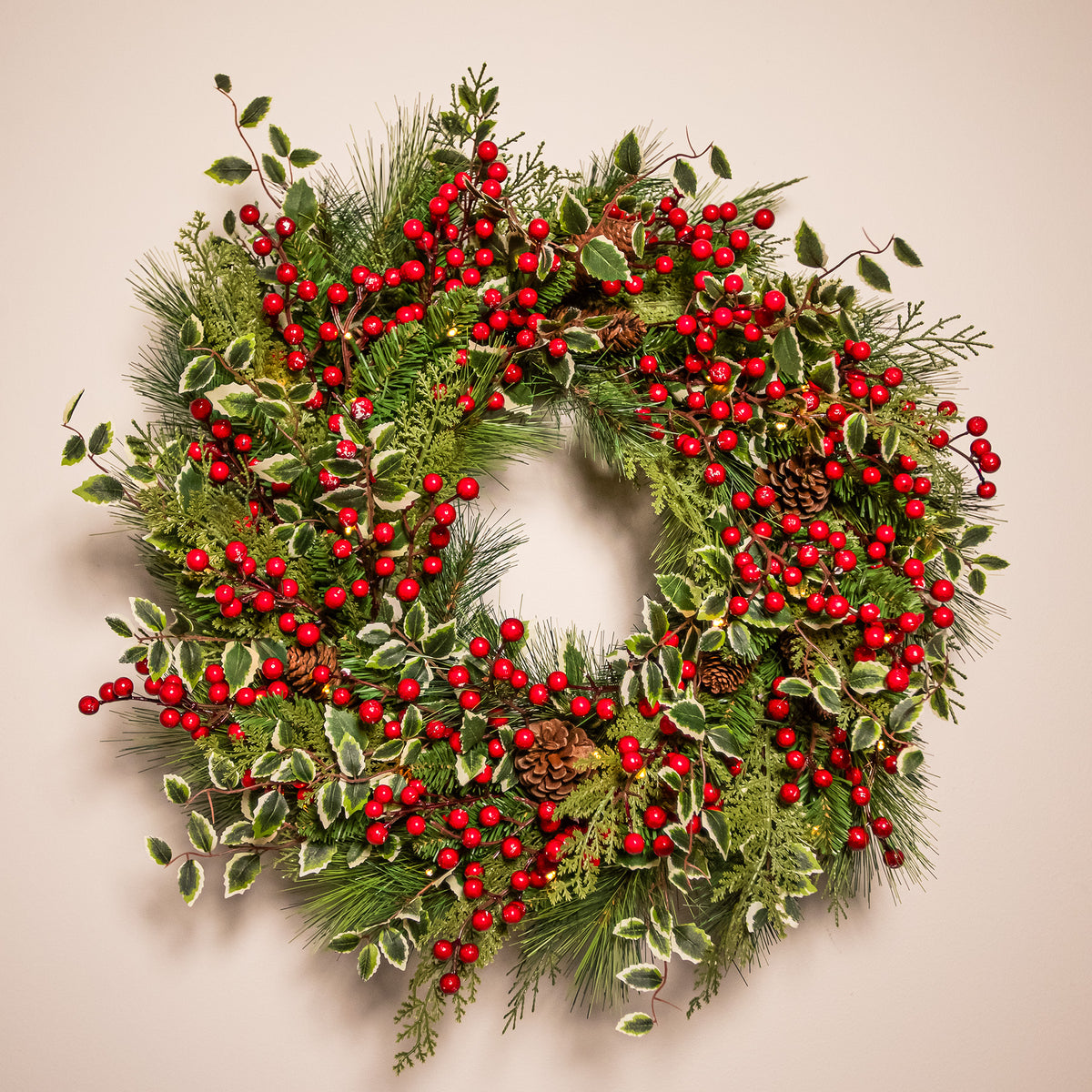 The Christmas Centre Hollyberry 26in (66cm) Prelit Christmas Wreath with Warm White Battery Operated LED Lights