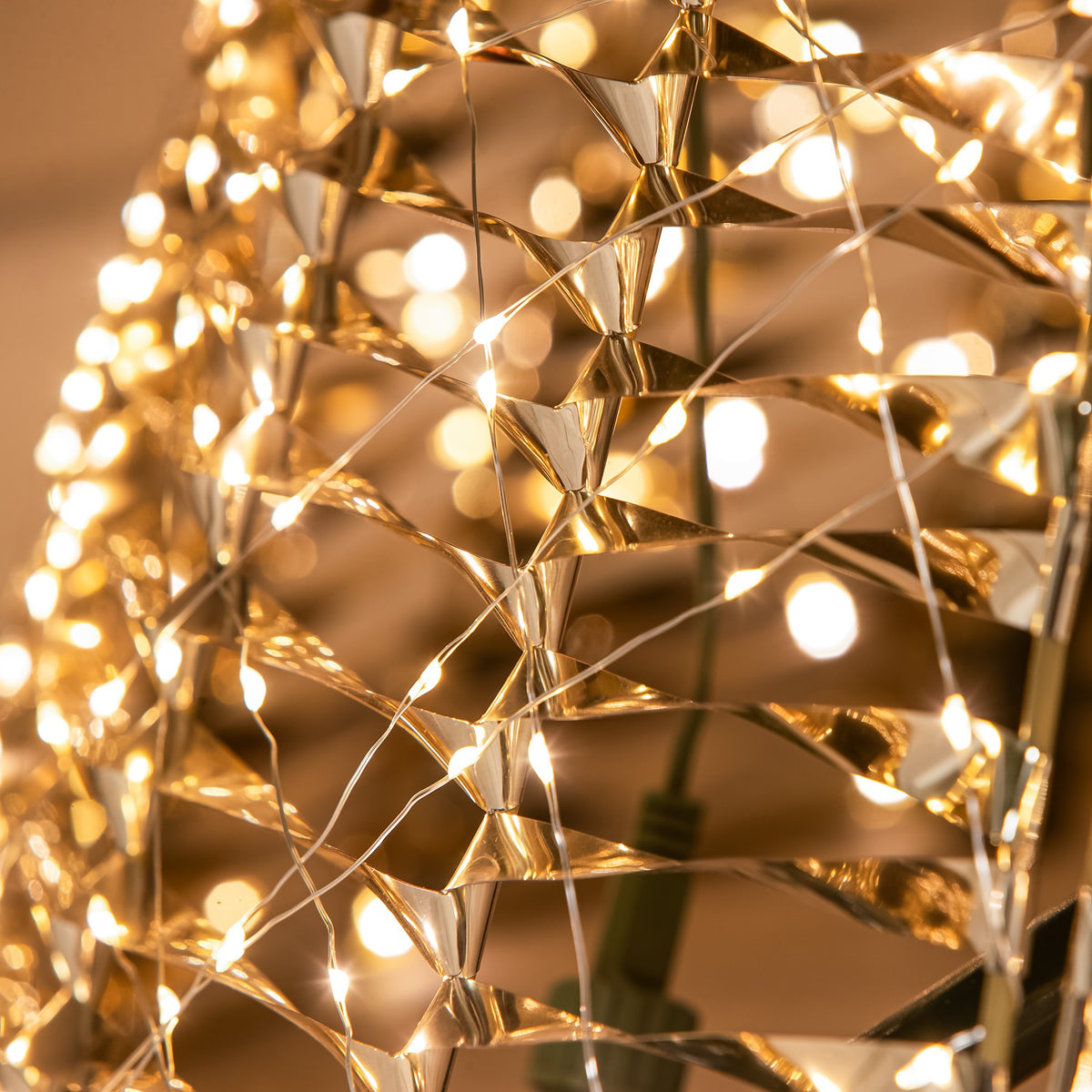 Pre-Lit Christmas Gold Laser Light-Up Tree Skirt 71cm with 600 Warm White LED Micro-Lights
