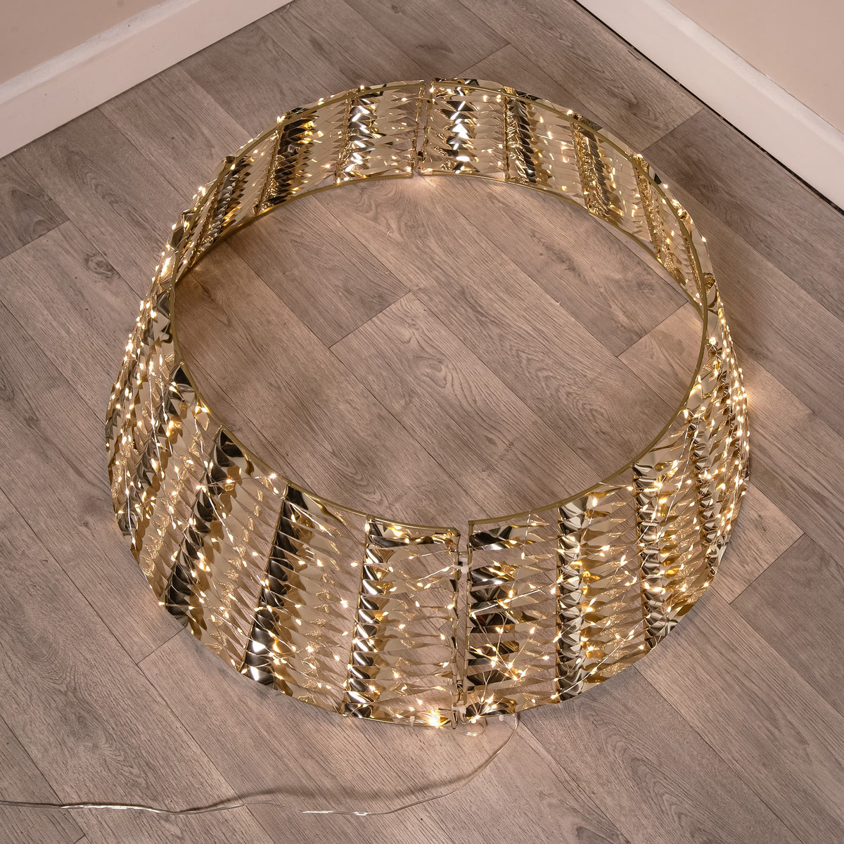 Pre-Lit Christmas Gold Laser Light-Up Tree Skirt 71cm with 600 Warm White LED Micro-Lights