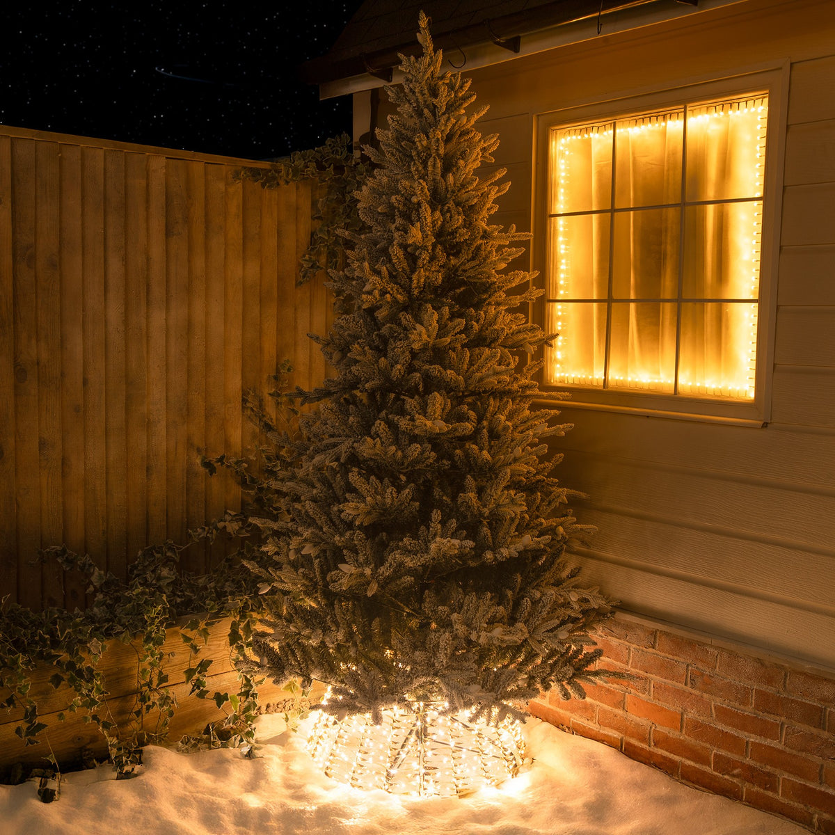 Pre-Lit Christmas Gold Laser Light-Up Tree Skirt 71cm with 600 Warm White LED Micro-Lights