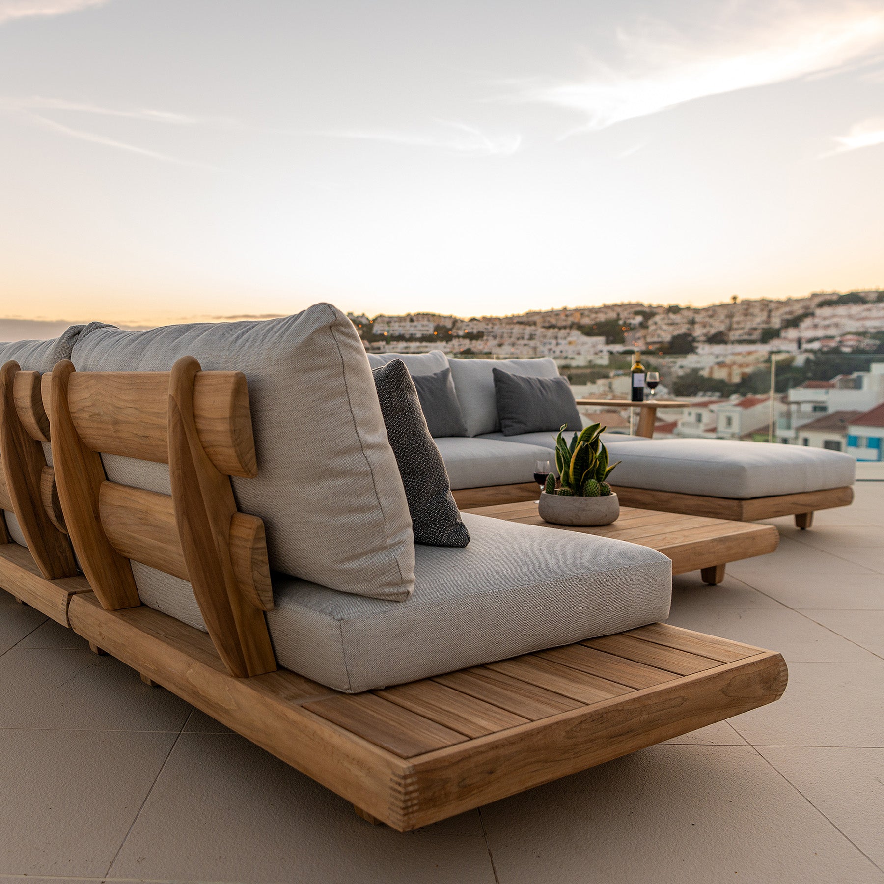 Alexander Rose Sorrento Lounge Middle Modular Chair with Cushion