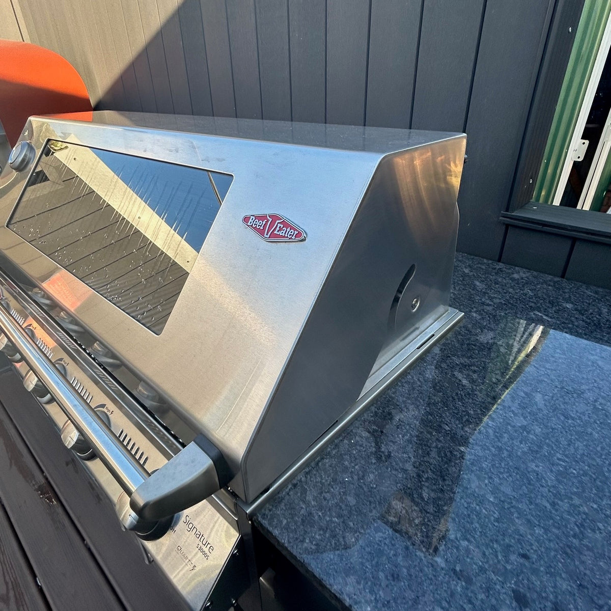 Ex Display BeefEater Signature S3000S Plus 5 Burner Full Stainless Steel Build-in Gas Barbecue
