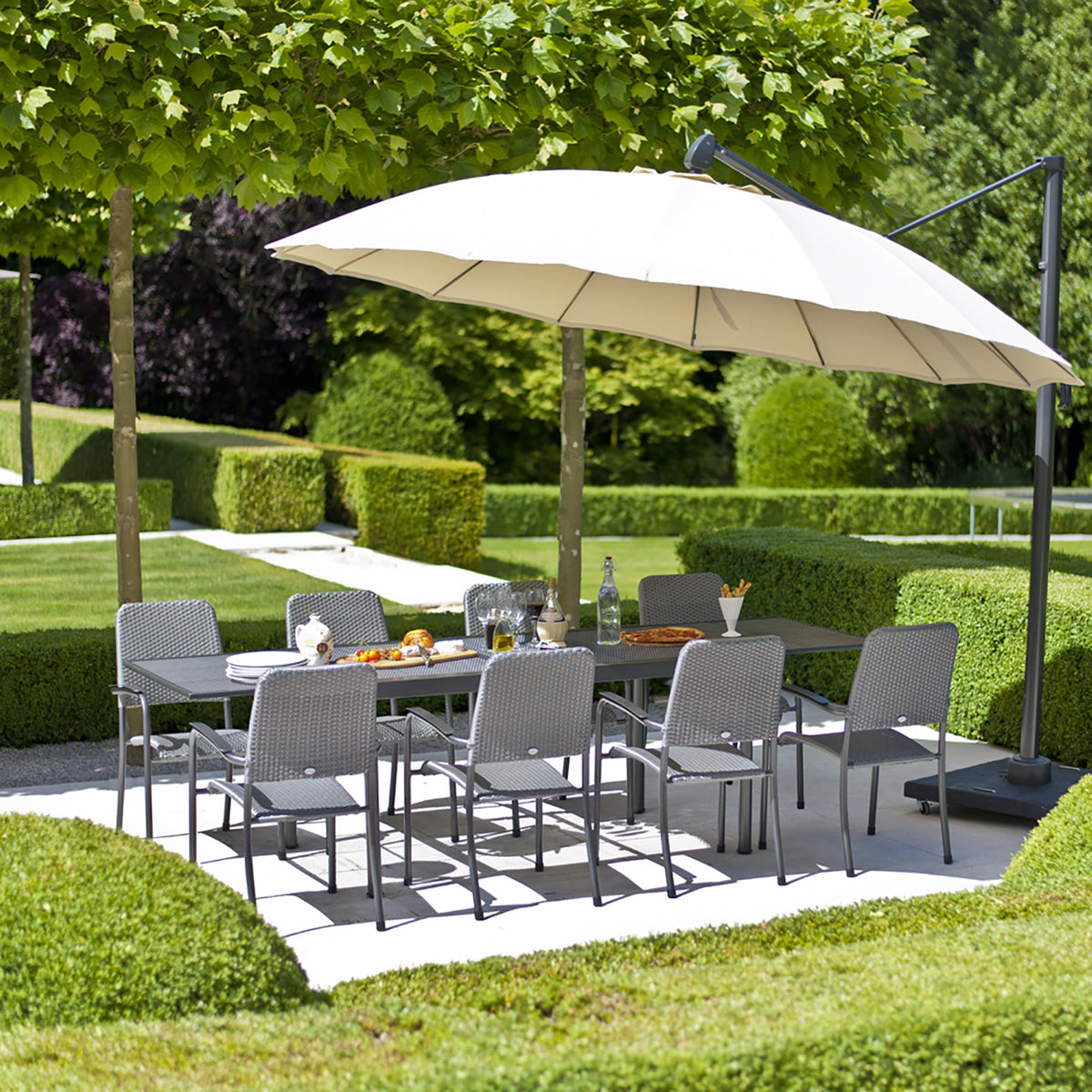 Alexander Rose Portofino 8 Seater Metal Garden Furniture Set with Extending Rectangular Table &amp; Woven Armchairs