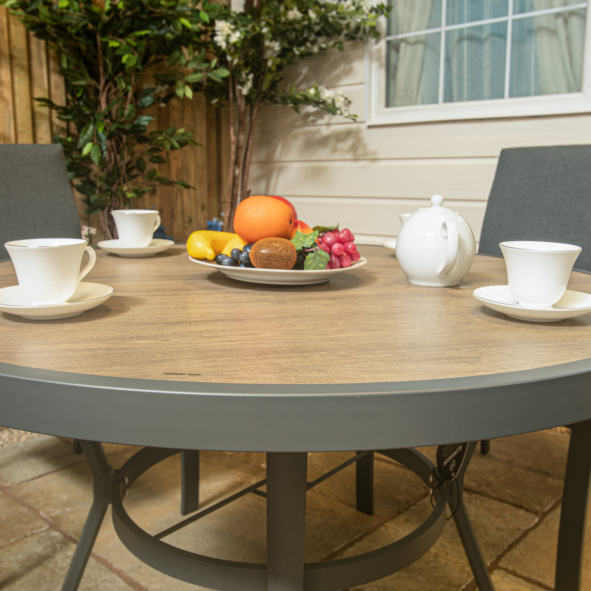 LG Outdoor Monza Aluminium 4 Seat Cushioned Armchair Garden Furniture Dining Set