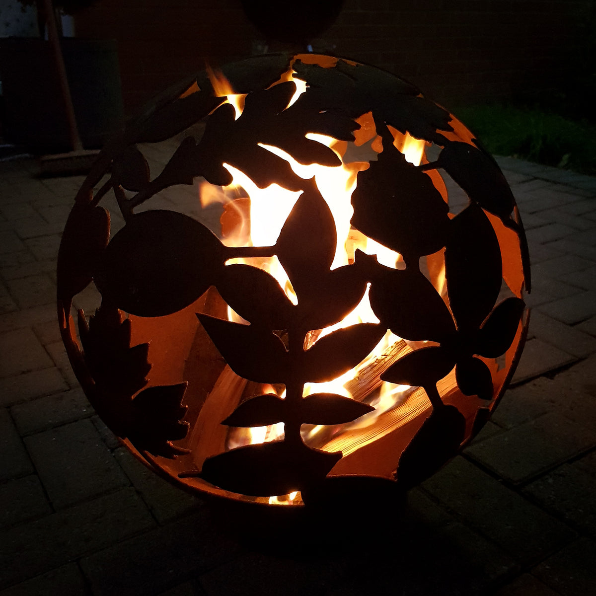 Garden Fire Ball 50cm Leaf Design with Rust Finish